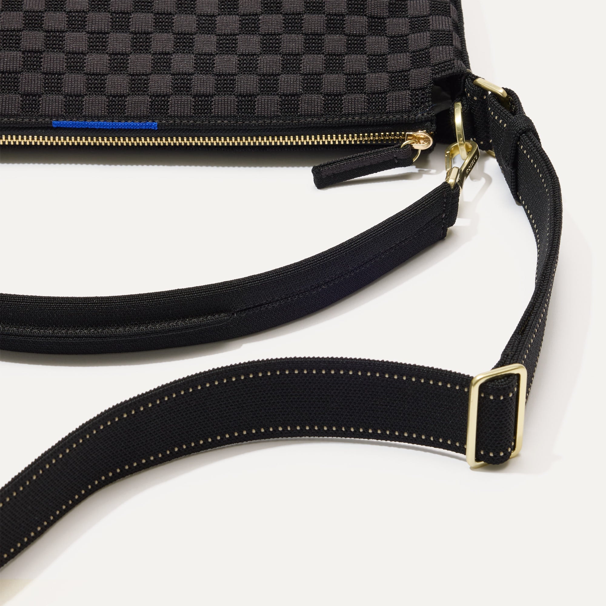 The Mini Zip Bucket - Black Sand - Image 6