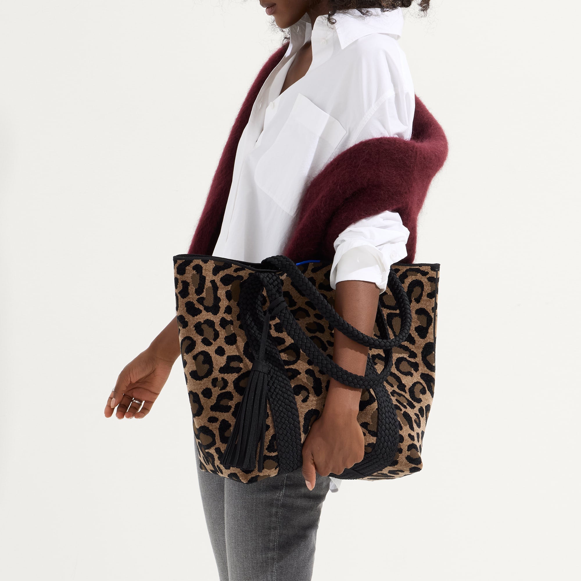The ReVelvet™ Lightweight Tote - ReVelvet™ Cat - Image 4