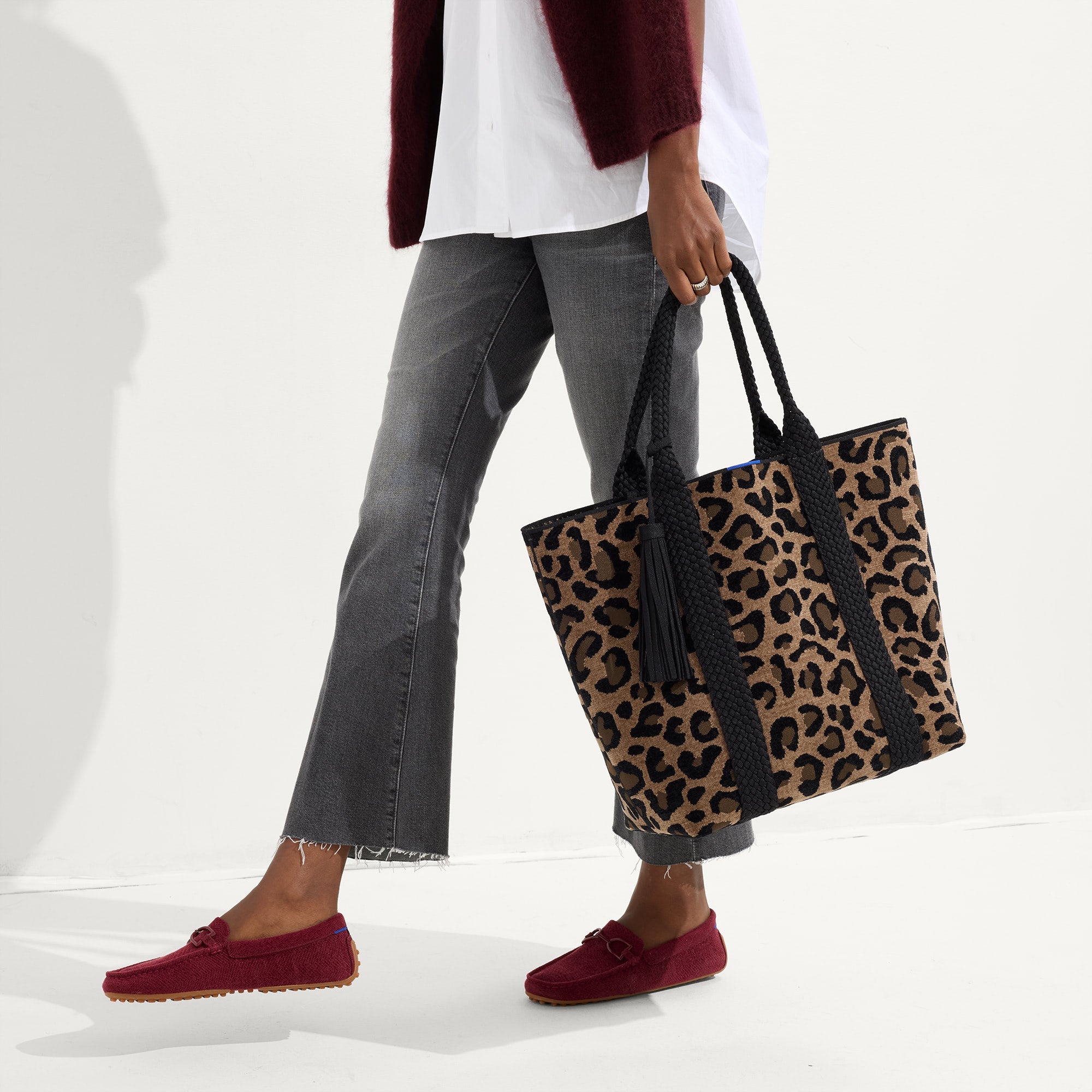 The ReVelvet™ Lightweight Tote - ReVelvet™ Cat - Image 3