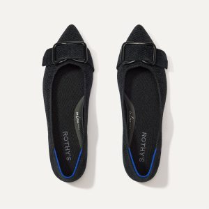 The ReVelvet™ Emblem Point II - ReVelvet™ Black