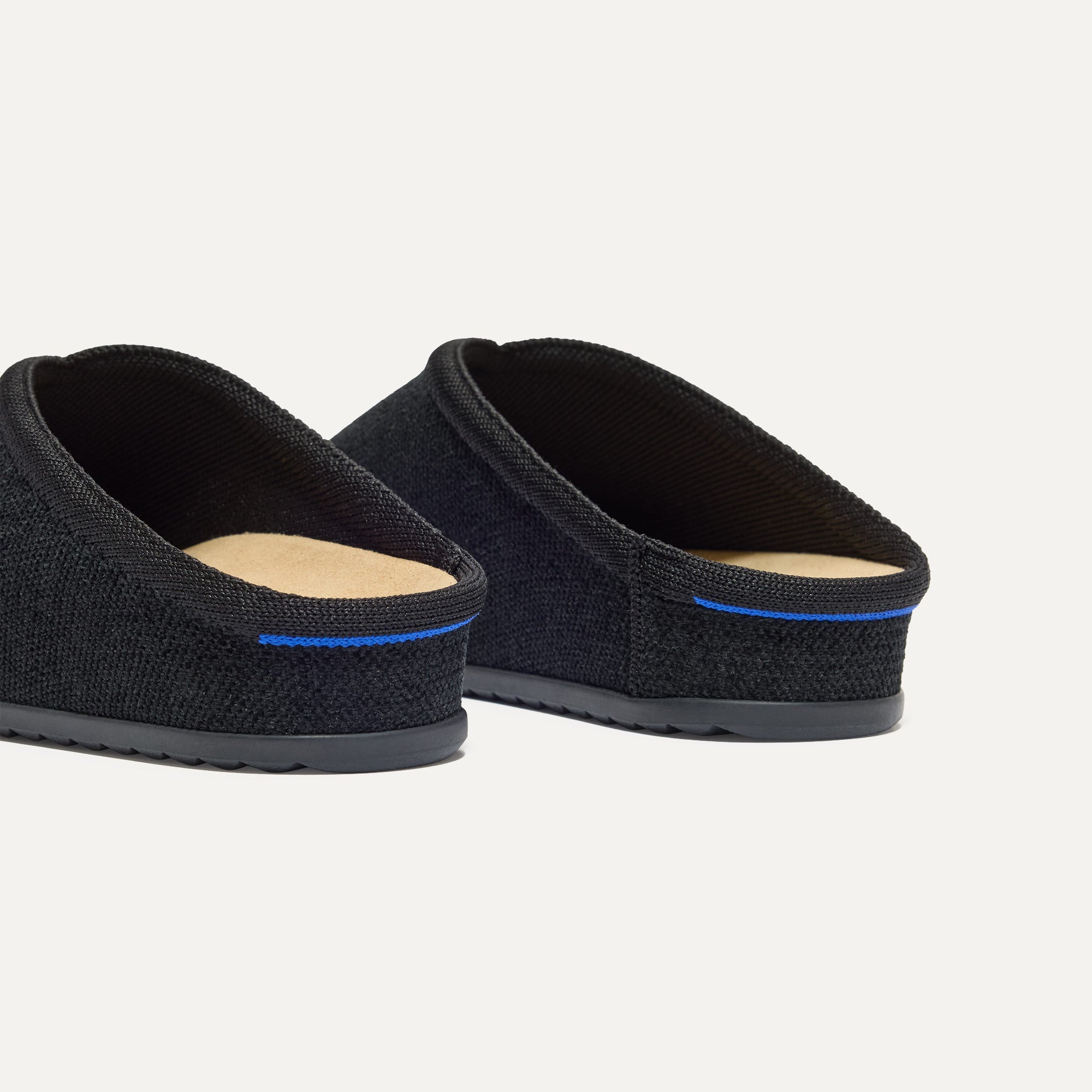 The ReVelvet™ Casual Clog - ReVelvet™ Black - Image 5