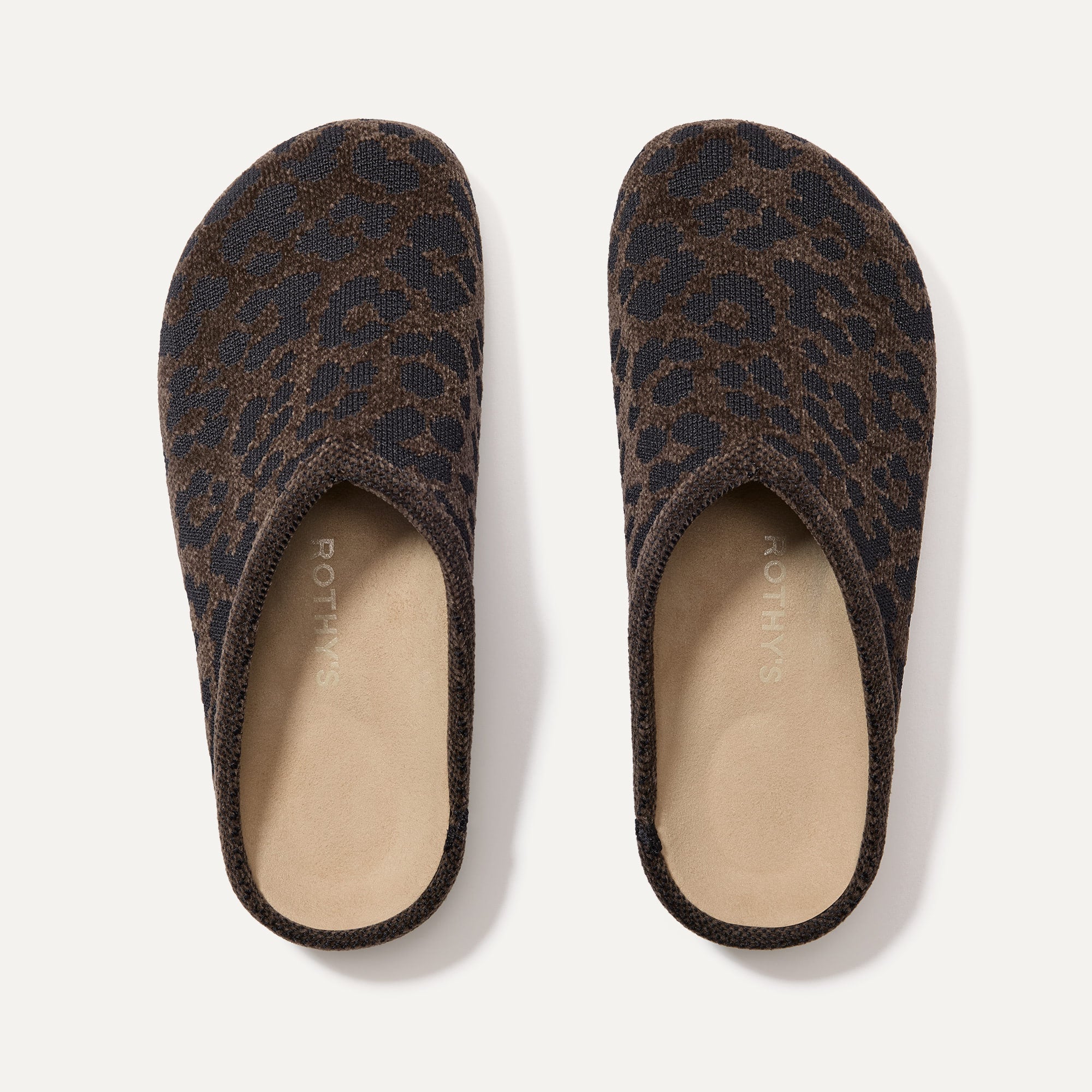 The ReVelvet™ Casual Clog - ReVelvet™ Cheetah